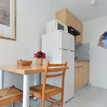 Apartman Marijan 105 Póla